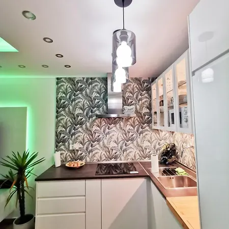 Apartment Tropical Haven On Tenerife *